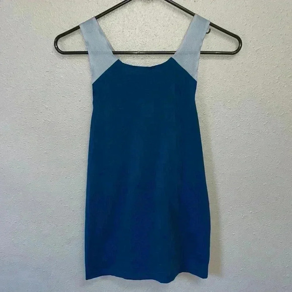 NIKE Dri-Fit Women’s Tank Top - Picture 1 of 9